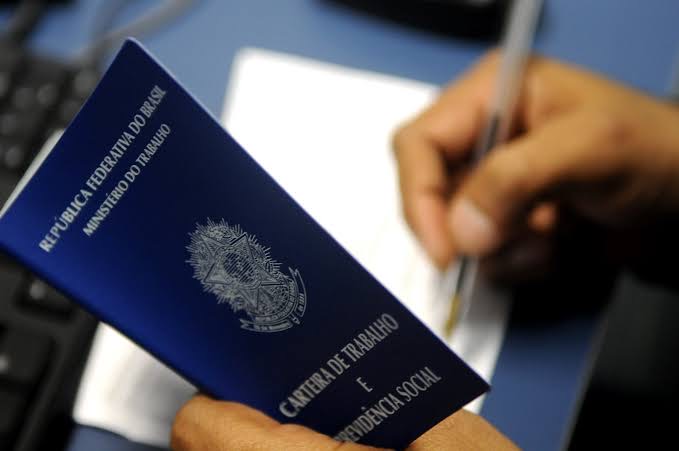 Está a procura de emprego? Sine de Camboriú tem ofertas de trabalho