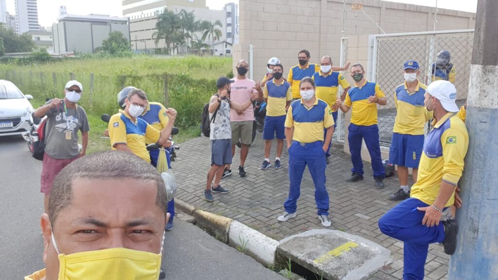 Carteiros do correio de Balneário Camboriú entram em greve