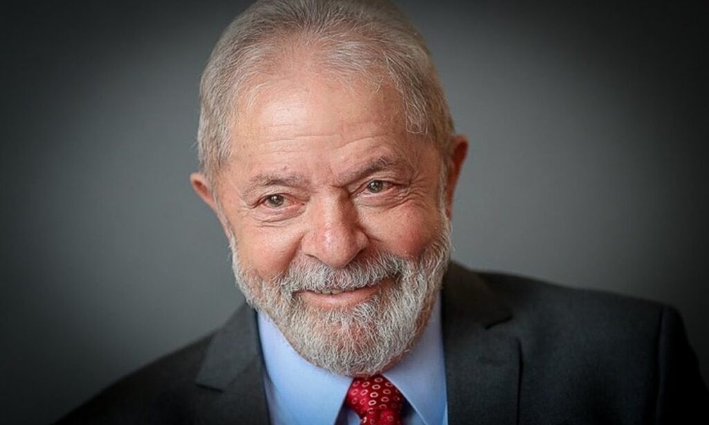 Urgente: Fachin anula condenações de Lula relacionadas à Lava Jato; ex-presidente volta a ser elegível