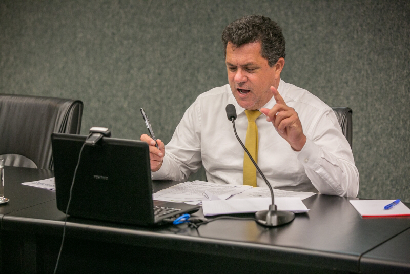 Deputado Ivan Naatz falou ao JM Sobre a Frente Parlamentar pela Ampliação dos Serviços Hospitalares na Região da AmfrI