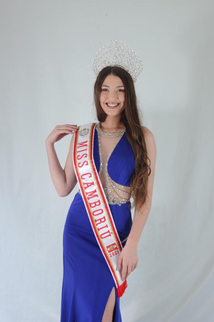 Sarah Lemonie é eleita Miss Camboriú e representará o município no concurso estadual