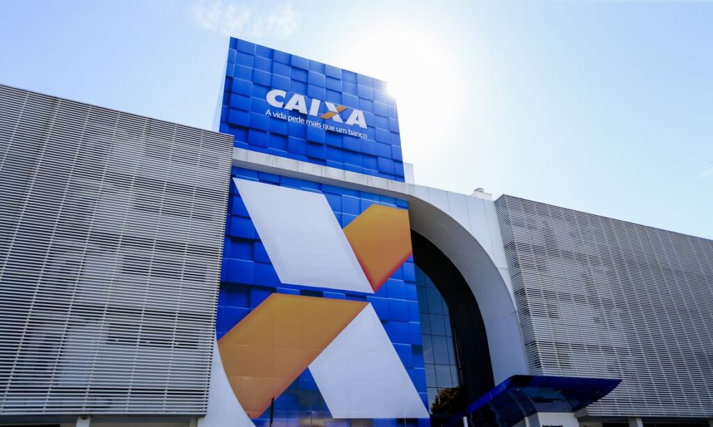 Auxílio emergencial é pago a beneficiários do Bolsa Família com NIS 8