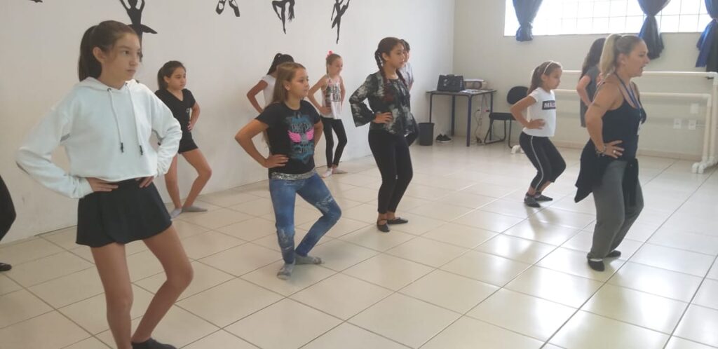 Projeto Oficinas abre inscrições para o segundo semestre em Balneário Camboriú