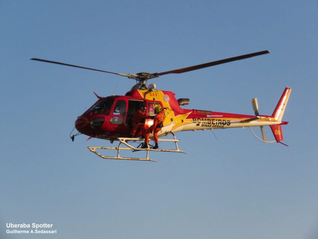 Pescador desaparece em alto-mar em Porto Belo. Buscas foram retomadas nesta manhã