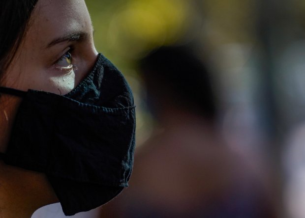 Novo decreto estadual libera eventos com público total porém exige passaporte de vacinação