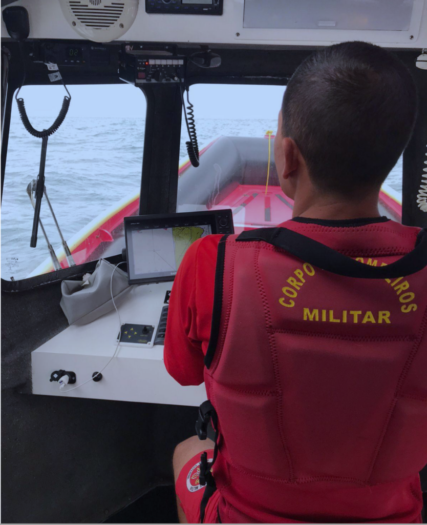 Terceiro dia de buscas pelo pescador que sumiu no mar