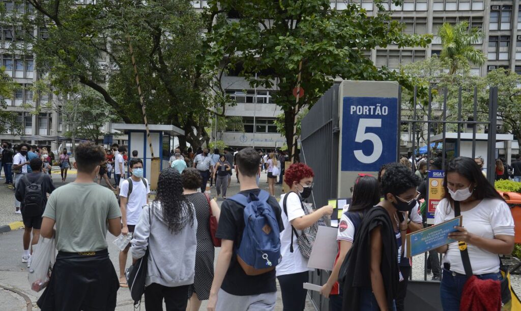 Invisibilidade e Registro Civil é tema da redação do Enem 2021