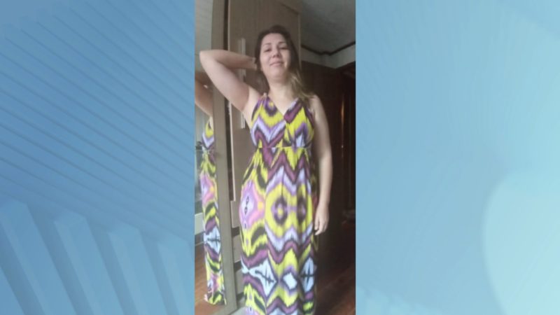 Mulher é encontrada morta na cama ao lado de filho pequeno em Blumenau