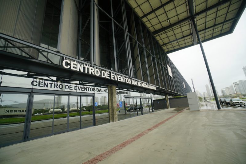 Com ajustes na concessão, TCE libera abertura do Centro de Eventos