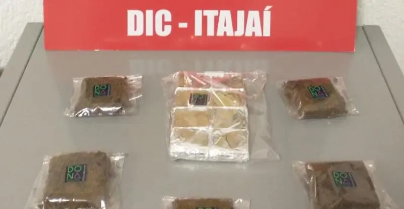 Delivery de doces feitos com maconha é descoberto pela polícia civil. Entregador foi preso