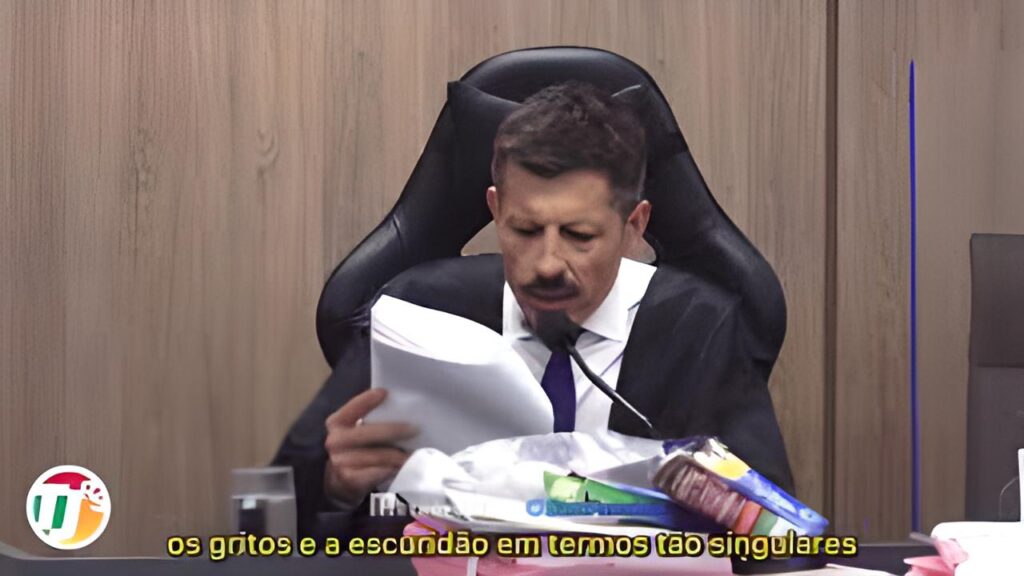 Boate Kiss: Assista o momento que o juiz anuncia as penas