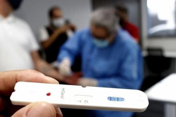 Regras de isolamento e quarentena para pessoas com Covid-19 voltam a ser de dez dias em Santa Catarina
