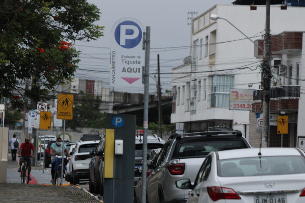 Novo modelo de estacionamento rotativo pretende ampliar vagas