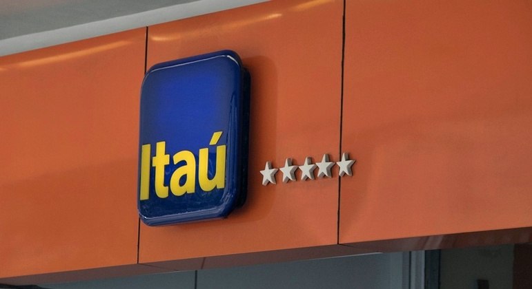 Site e App do Itaú apresentam instabilidade, e clientes têm movimentações inesperadas nas contas