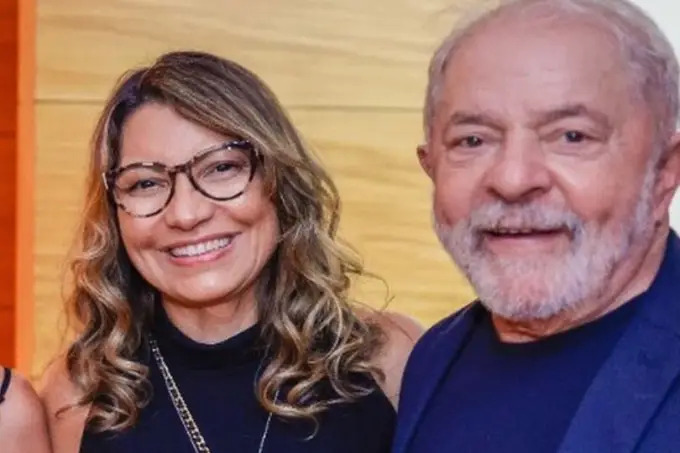Perfil oficial da campanha de Lula transmitirá o casamento com Janja