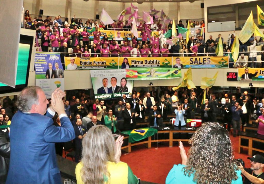 Kennedy é aclamado candidato ao Senado Federal na Convenção Estadual PTB