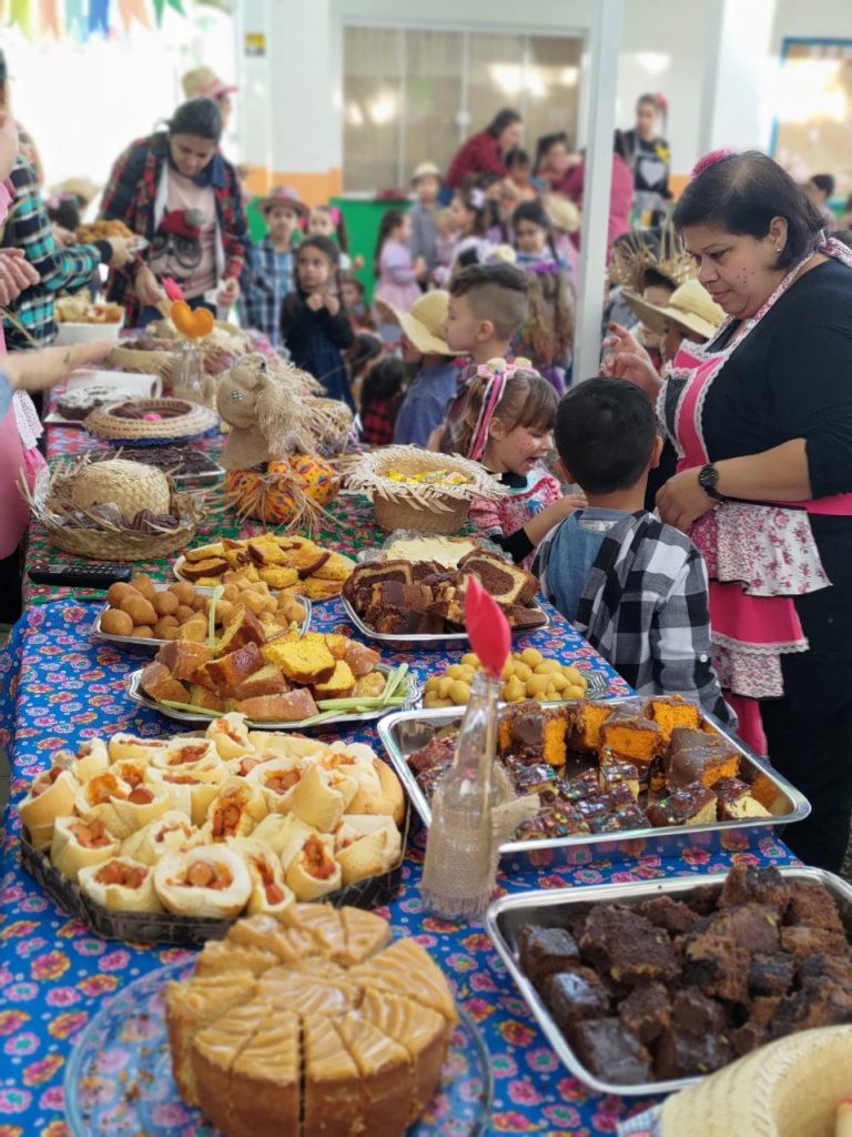 Tem festa junina no final de semana!!