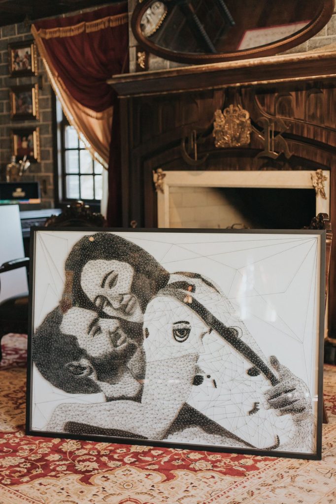 Pregos e linhas viram obras de arte nas mãos de um catarinense