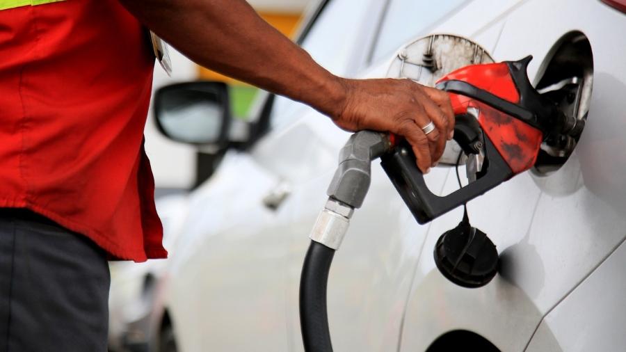 Petrobras anuncia redução de 20 centavos no diesel a partir desta sexta