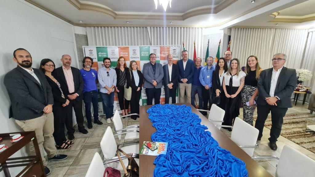 Comitiva do Banco Mundial visita Camboriú para tratar de Transporte Coletivo Regional