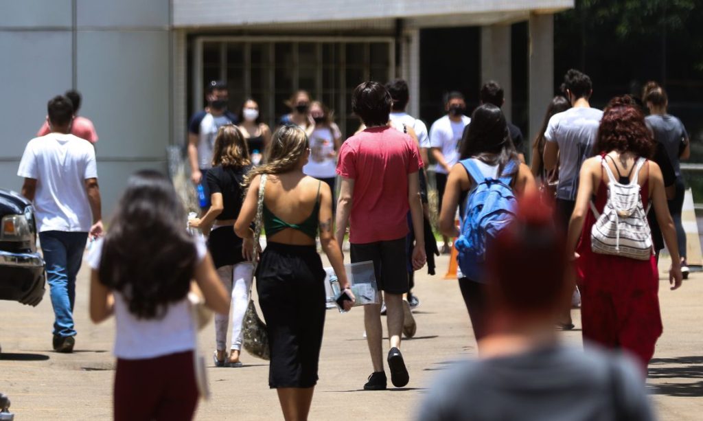 Enem será aplicado neste domingo em mais de 1,7 mil municípios
