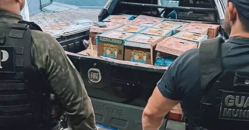 Carga de leite roubada à mão armada é recuperada em Balneário Camboriú
