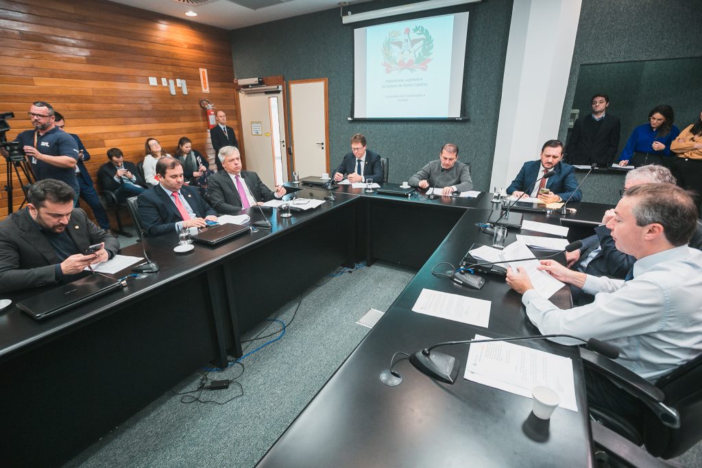 Universidade Gratuita: PEC do programa é admitida na Comissão de Constituição e Justiça da Alesc