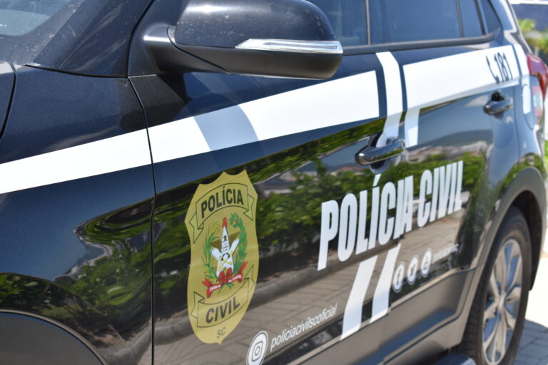 Polícia Civil prende homem por estupro de vulnerável em Itajaí