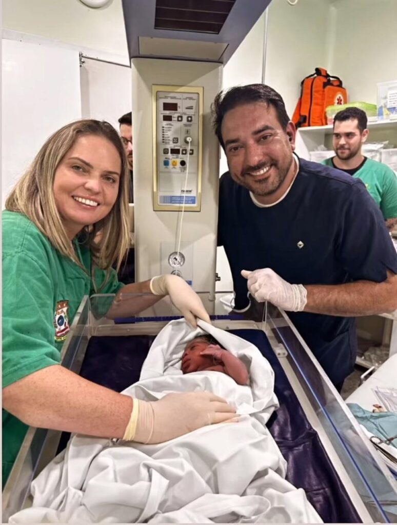 Nasce o primeiro bebê de 2025 no Hospital Cirúrgico de Camboriú