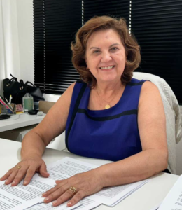 Secretária de Educação de Balneário sofre ameaça de atentado