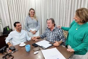Vice-prefeito Jozias de Camboriú, assume comando da cidade durante feriado e evento dos Gideões