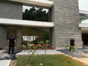 PF deflagra operações contra fraudes cibernéticas, lavagem de dinheiro e tráfico de drogas