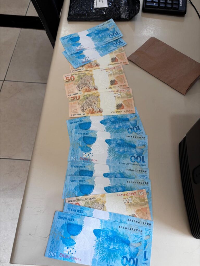 PF apreende adolescente com cédulas falsas no Oeste Catarinense