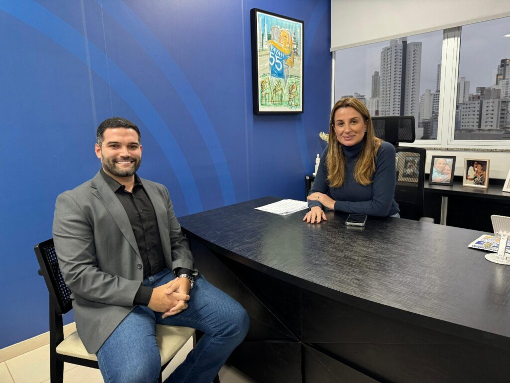 José Neto assume como secretário de Compras e Patrimônio