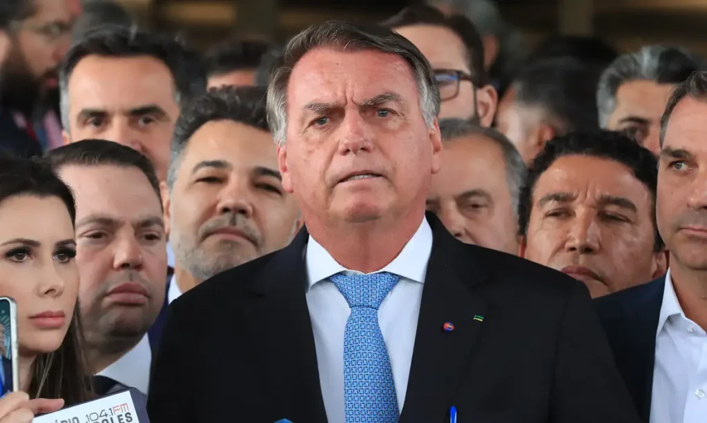 STF inicia julgamento de Bolsonaro e mais sete aliados nesta terça-feira
