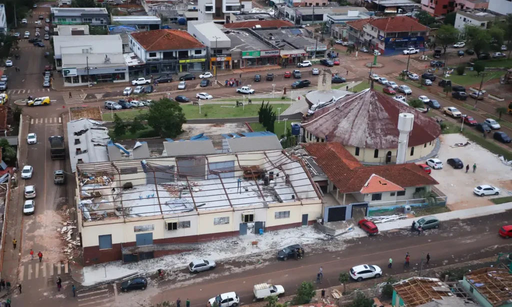 Moradores de Balneário e Camboriú podem ajudar as famílias de Rio Bonito do Iguaçu