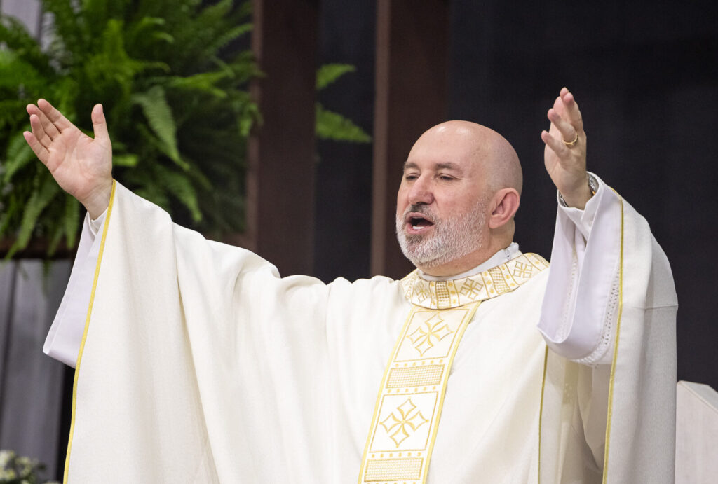Após 13 anos em Camboriú, Padre Márcio Vignoli assumirá Paróquia histórica de Itajaí
