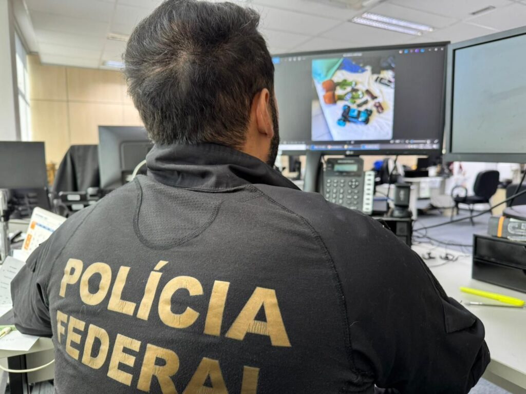 Homem é preso em flagrante por armazenar e compartilhar conteúdo relacionado a abuso sexual infantojuvenil na internet