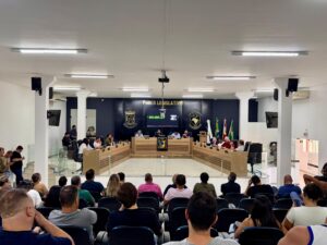 Após decisão do TJSC Fabiano Olegário é eleito presidente da Câmara de Camboriú em sessão extraordinária