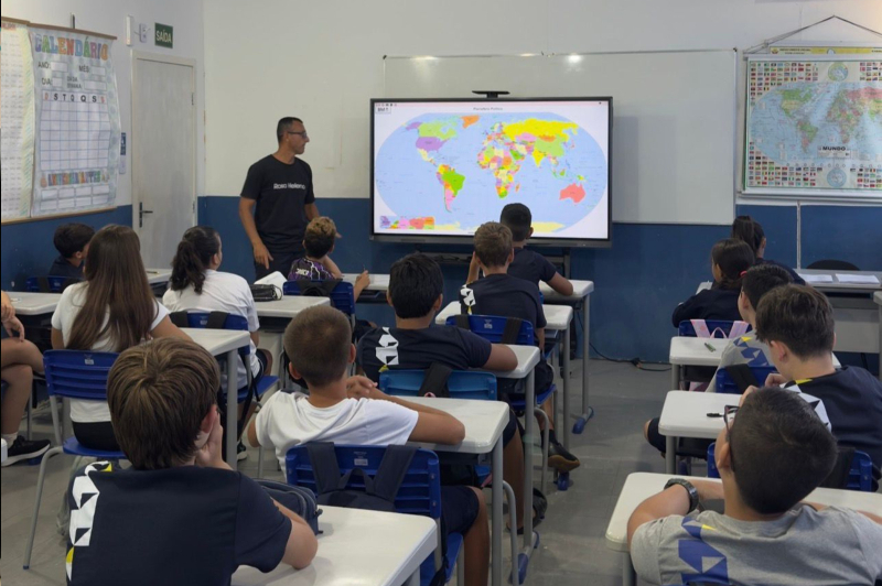Educação: Itajaí investe em lousas digitais para potencializar a  aprendizagem