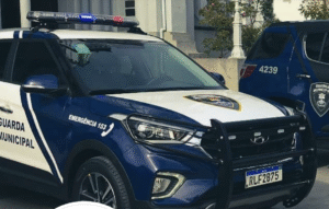 Guarda Municipal de Itajaí atende mãe com bebê inconsciente e auxilia no salvamento