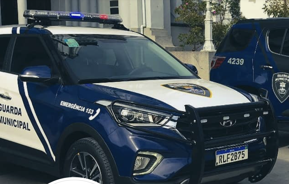 Guarda Municipal de Itajaí atende mãe com bebê inconsciente e auxilia no salvamento