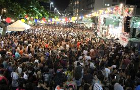 Carnaval em Balneário Camboriú  inicia nesta sexta-feira com apresentações musicais no Palco Central