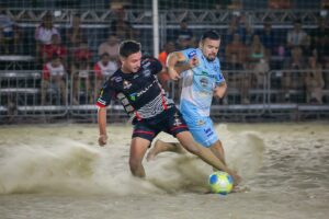 Finais do Campeonato de Futebol de Areia acontecem neste sábado (21)