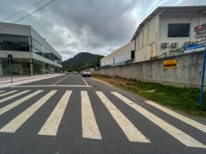Rua Emanuel Pereira, no bairro da Barra, terá sentido único em caráter experimental a partir de sexta-feira