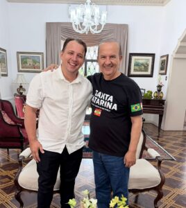 Governador Jorginho Mello recebe o empresário de Balneário Camboriú, Valmir Amaral