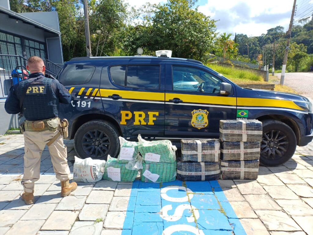 Mais de 160 quilos de maconha no Alto Vale do Itajaí