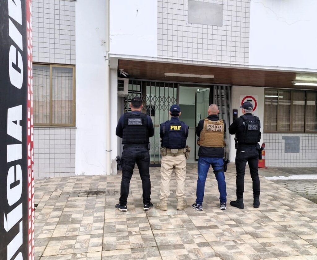 Operação “Grau Zero” investiga crimes de racha, organização criminosa e lavagem de dinheiro na Grande Fpolis