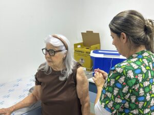 SC entra na última semana de campanha de vacinação contra a gripe com apenas um município acima da meta