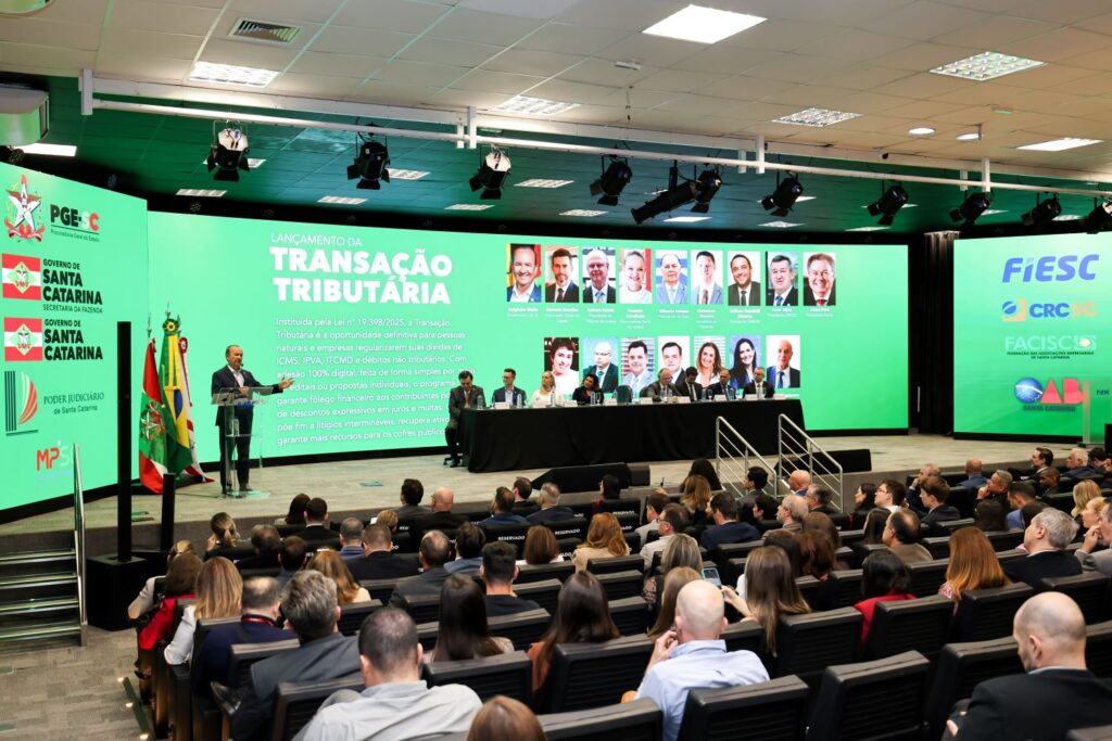 Governador do Estado assina decreto que regulamenta a Transação Tributária em Santa Catarina